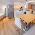 公寓 Schoene Ferienwohnungwagrain